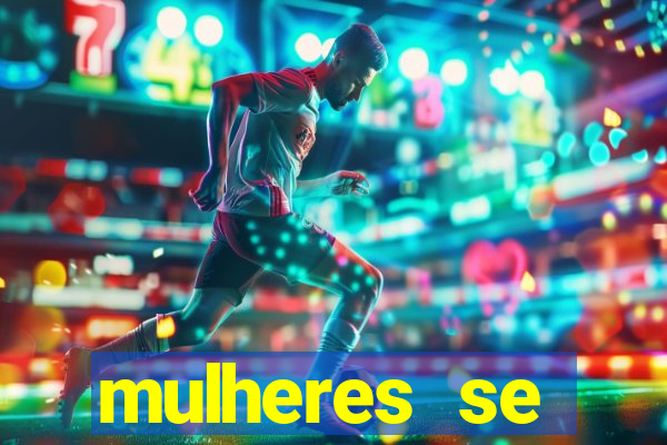 mulheres se exibindo ao vivo