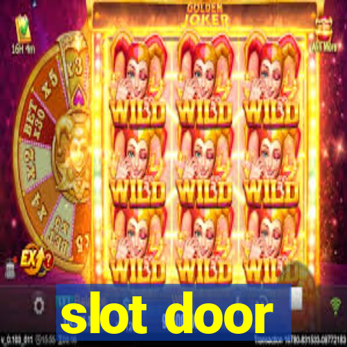 slot door