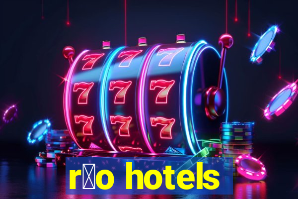 r铆o hotels