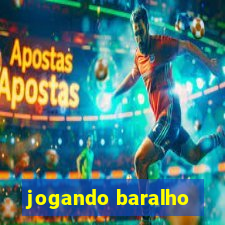 jogando baralho